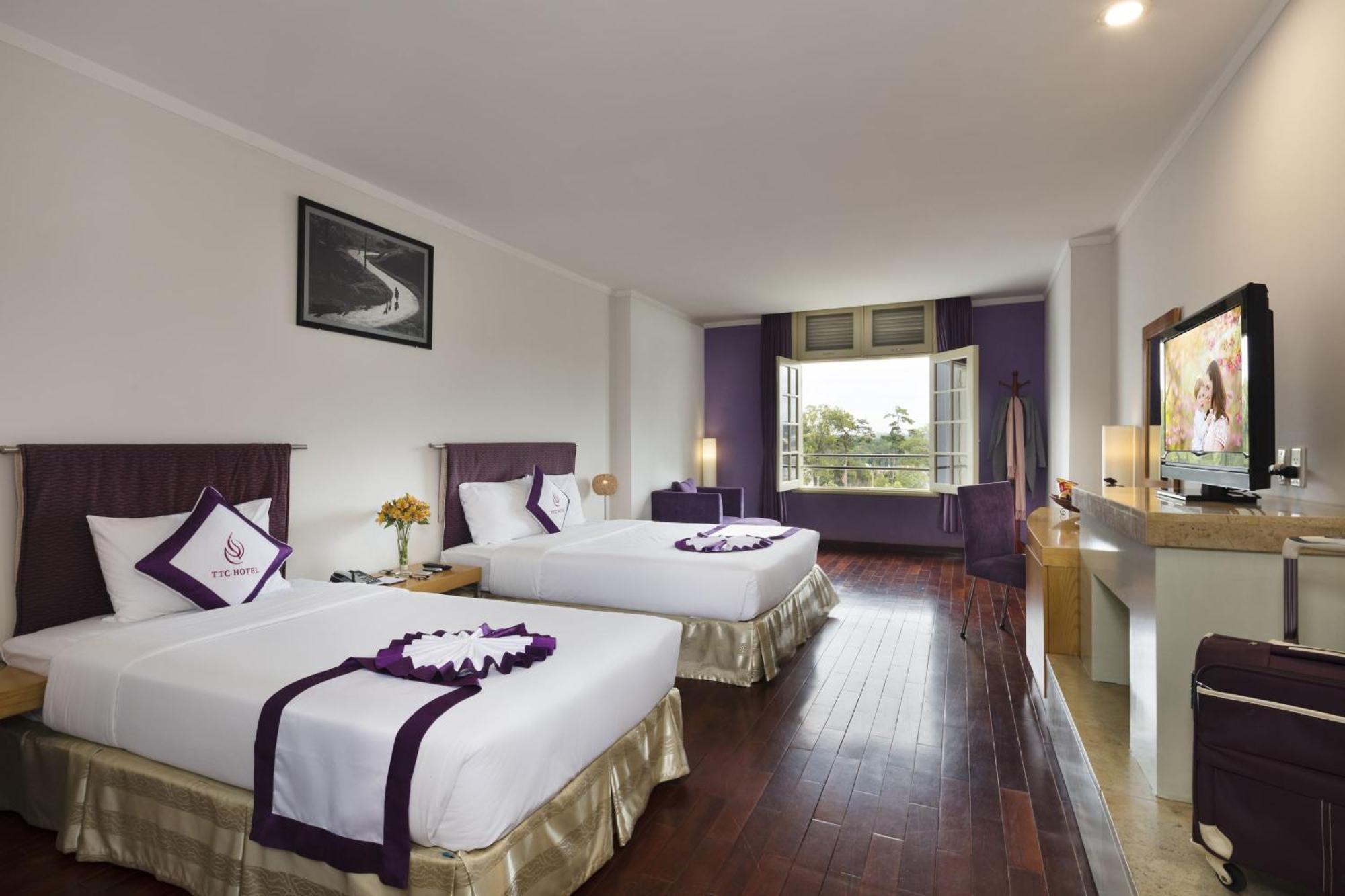 Ttc Hotel - Ngoc Lan Да Лат Екстериор снимка