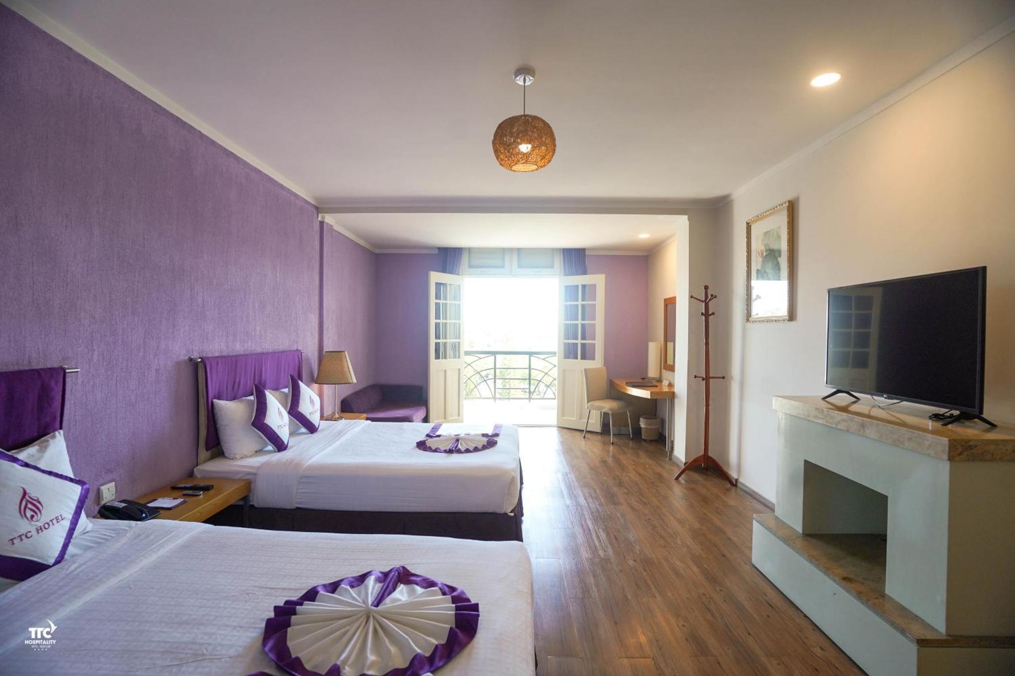 Ttc Hotel - Ngoc Lan Да Лат Екстериор снимка
