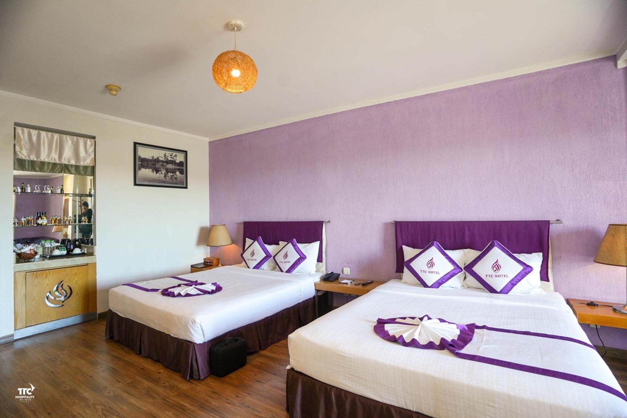 Ttc Hotel - Ngoc Lan Да Лат Екстериор снимка