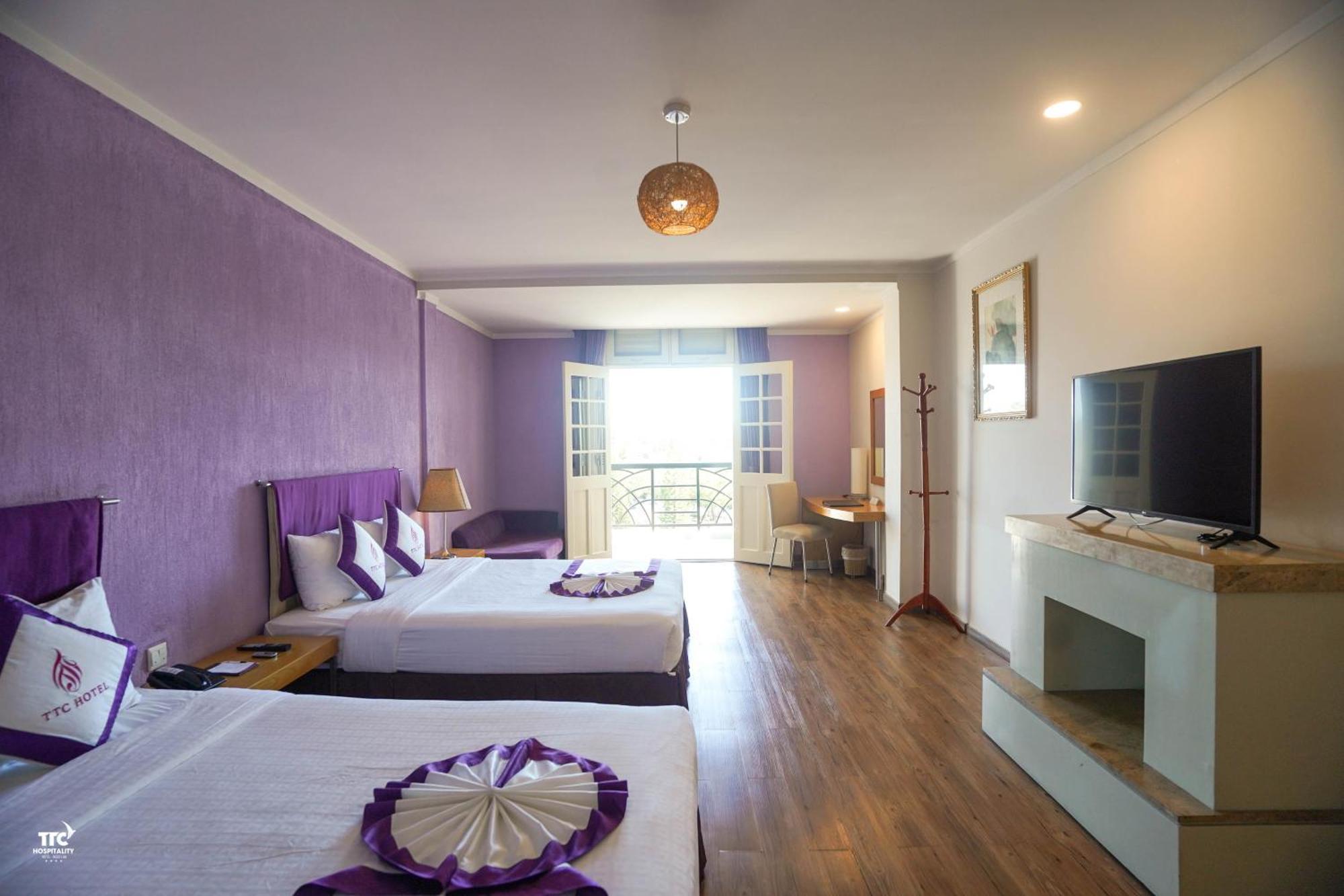 Ttc Hotel - Ngoc Lan Да Лат Екстериор снимка