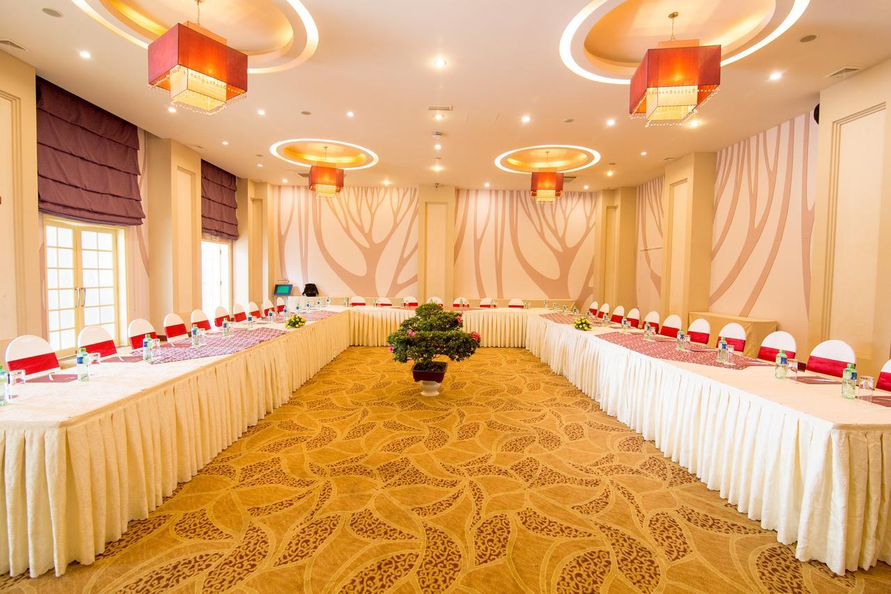 Ttc Hotel - Ngoc Lan Да Лат Екстериор снимка