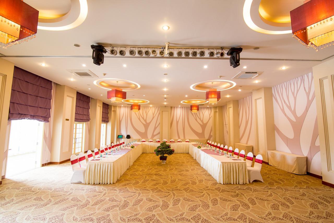 Ttc Hotel - Ngoc Lan Да Лат Екстериор снимка