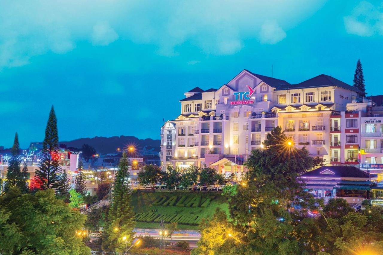 Ttc Hotel - Ngoc Lan Да Лат Екстериор снимка